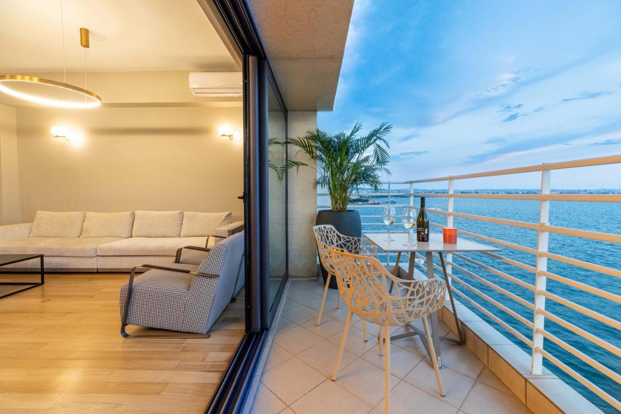 Iconic Salonica Suite Seafront מראה חיצוני תמונה