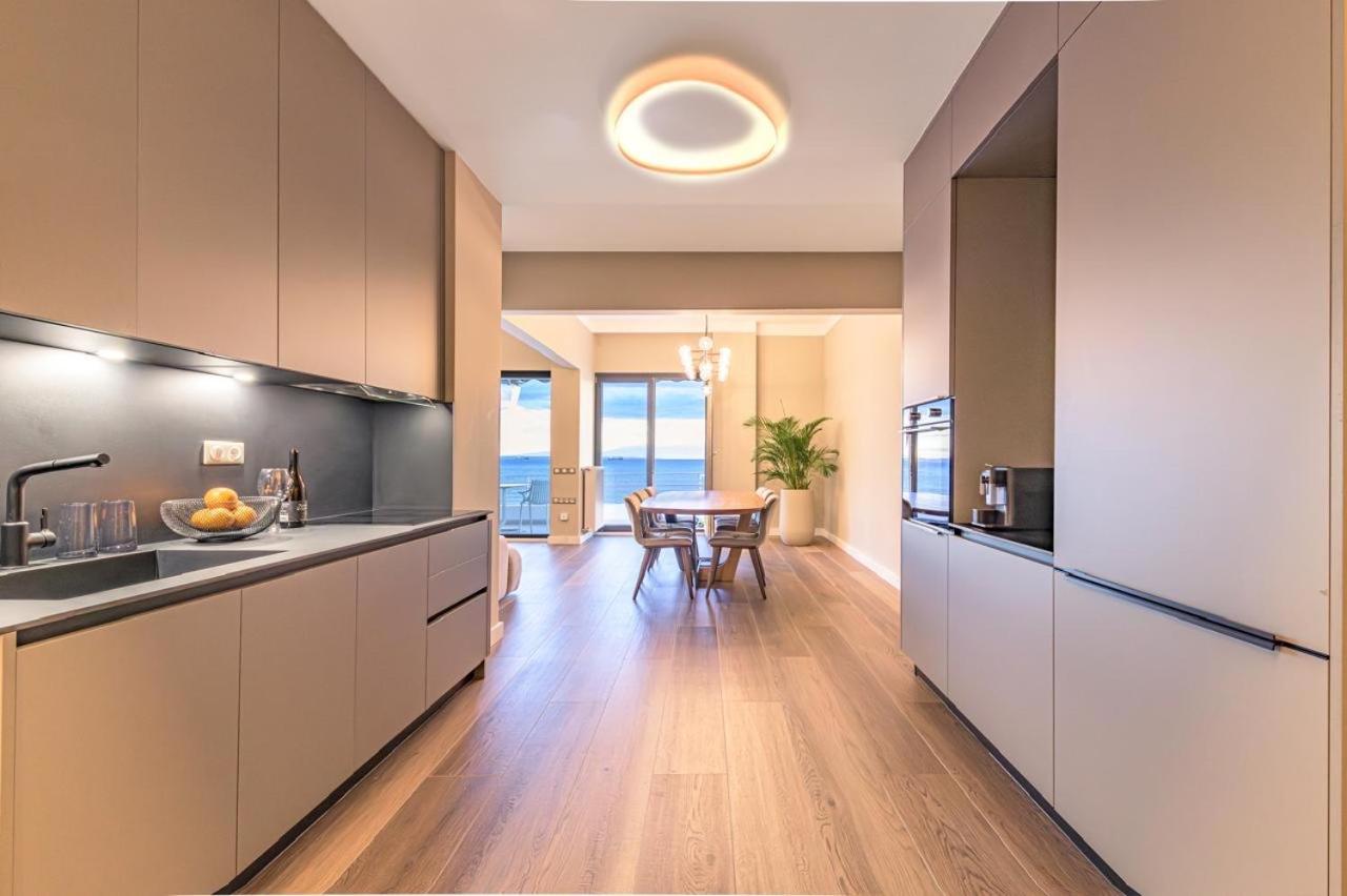 Iconic Salonica Suite Seafront מראה חיצוני תמונה