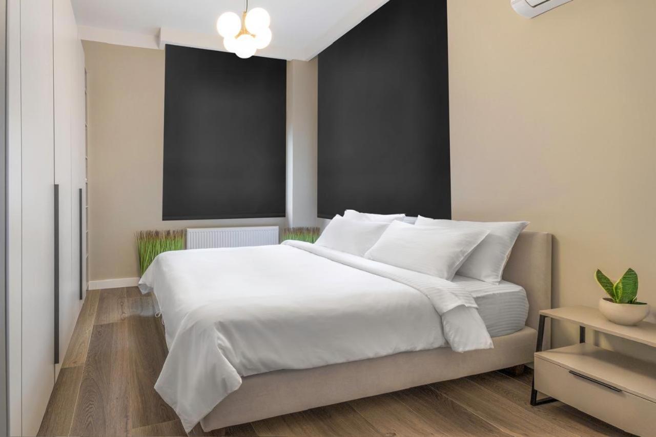 Iconic Salonica Suite Seafront מראה חיצוני תמונה