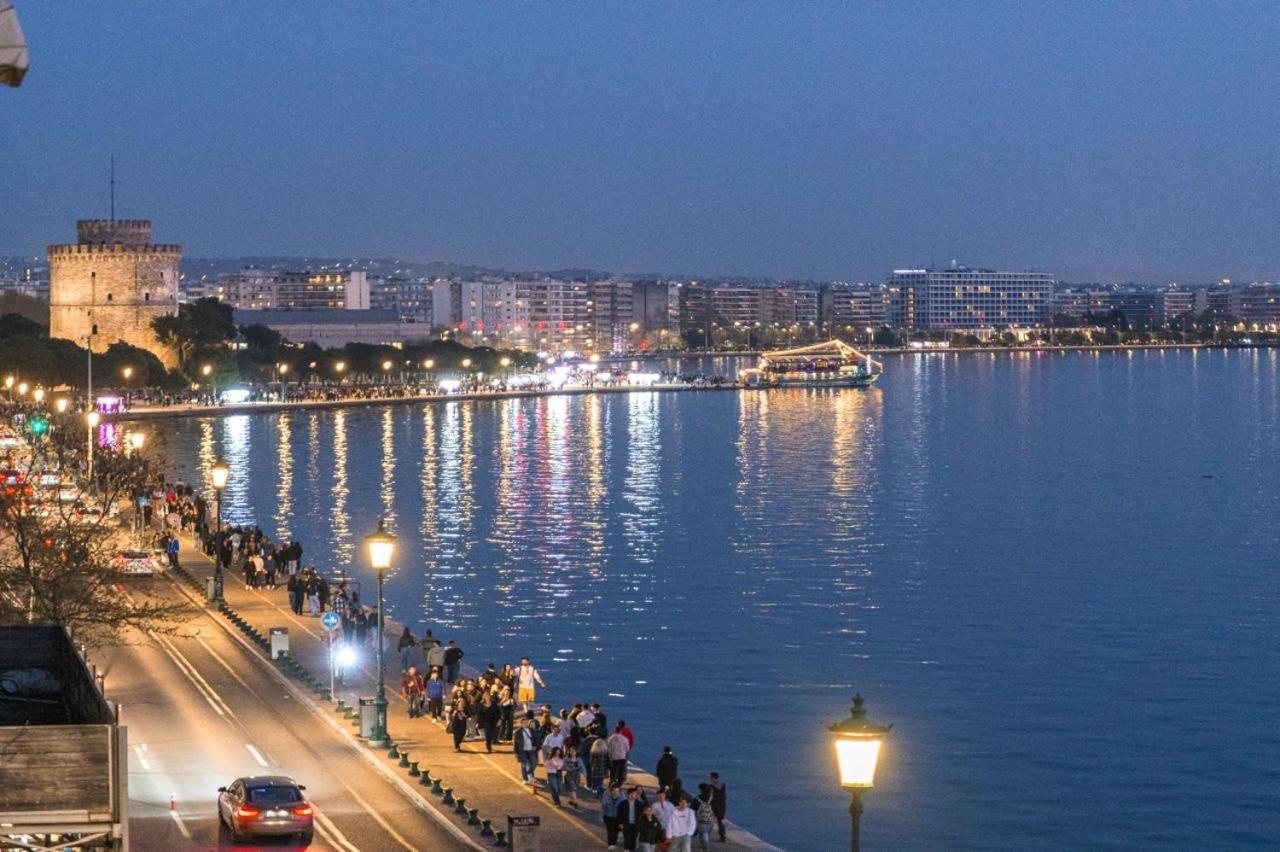 Iconic Salonica Suite Seafront מראה חיצוני תמונה